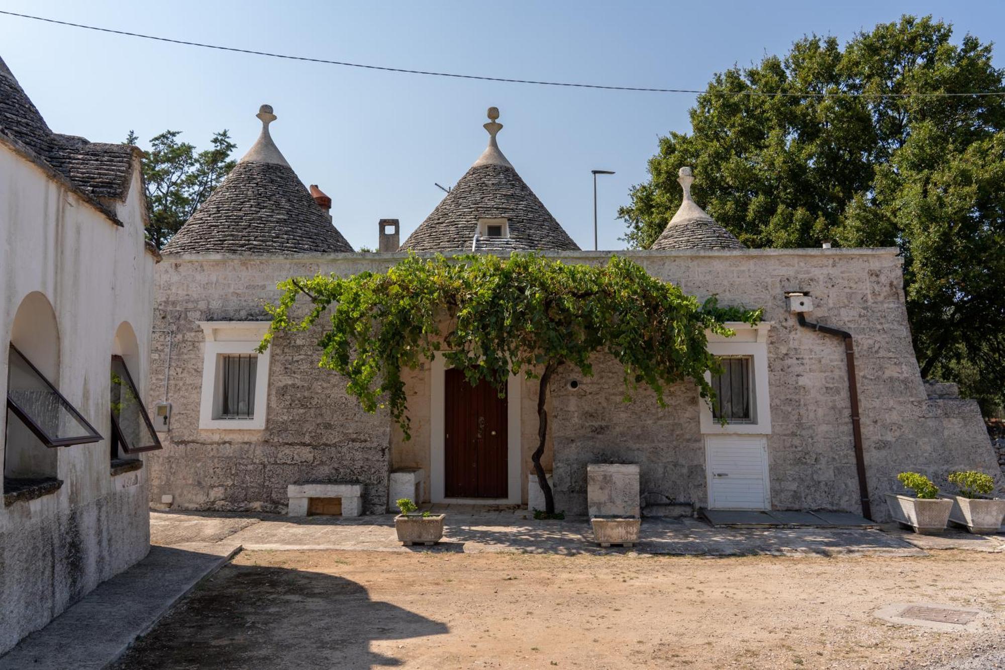 Trullo Vacanze Di Cumma Rosa アルベロベッロ エクステリア 写真